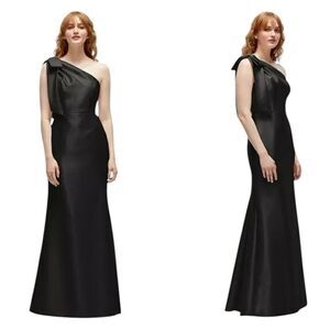 NWT Alfred Sung Bow One-Shoulder Satin Trumpet Gown Black Size 10